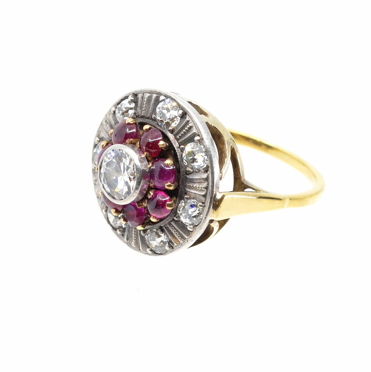 Ring mit Rubinen und Altschliff-Diamanten - Juwelier Zeitpunkt
